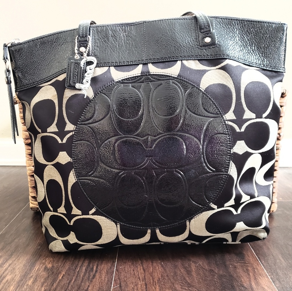 ⭐ Authentic Coach Tote Bag, Used, Good Condition